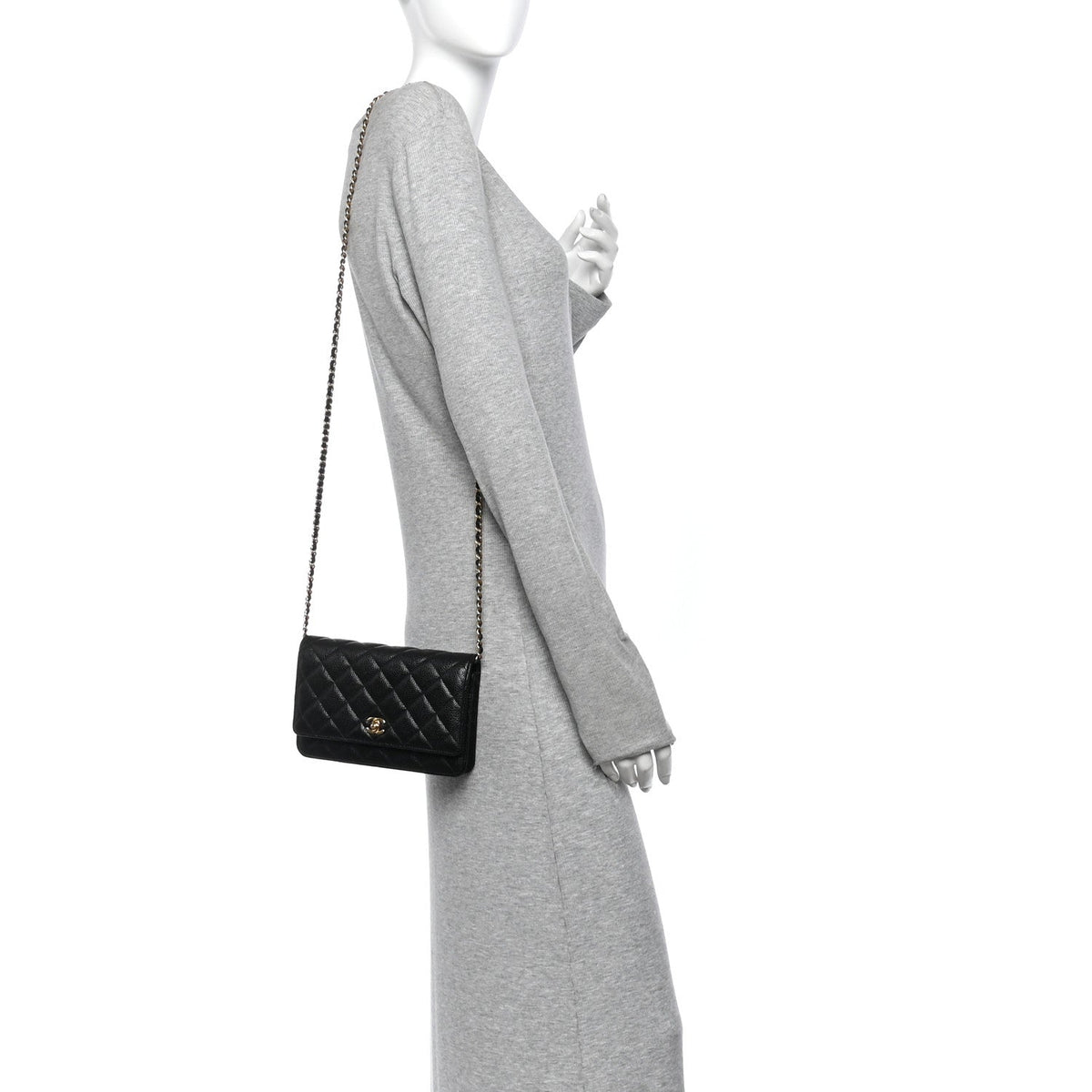 Caviar Quilted CC Turnlock Wallet On Chain WOC Black