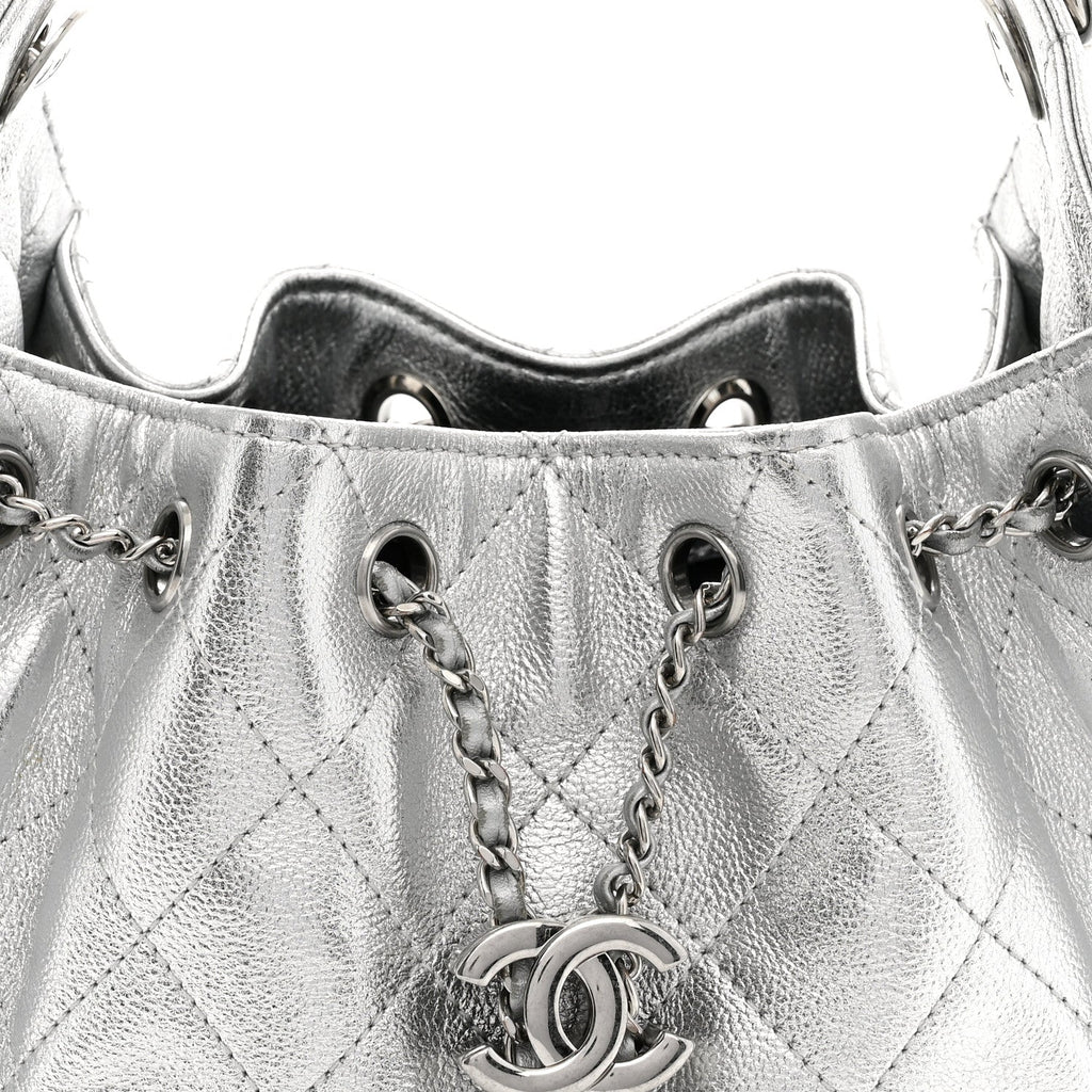 Metallic Caviar Quilted Mini Chanel 25 Handbag Silver