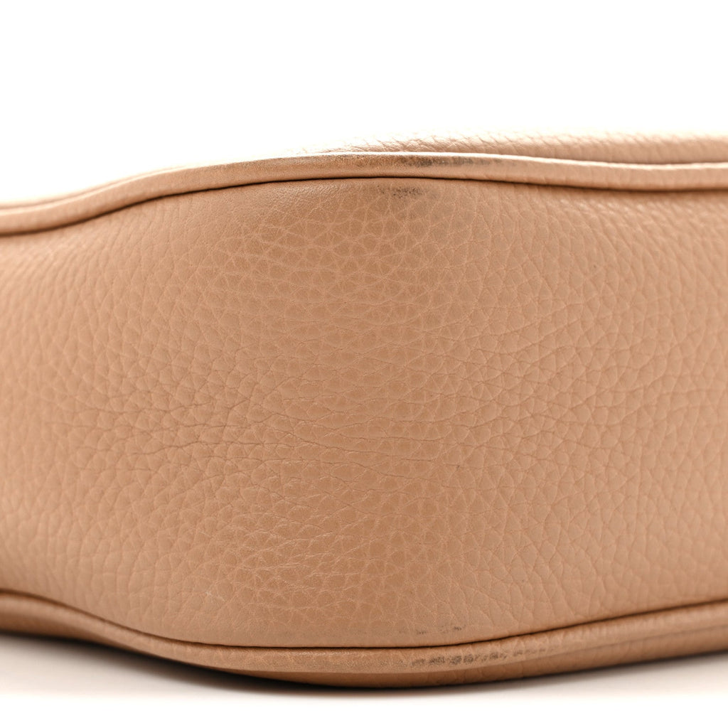 Pebbled Calfskin Small Soho Disco Bag Camelia