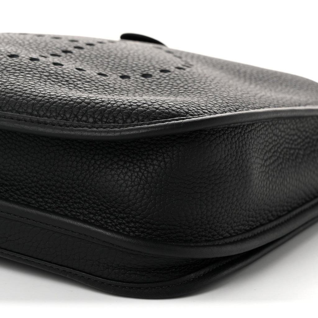 Taurillon Clemence Evelyne III PM Black