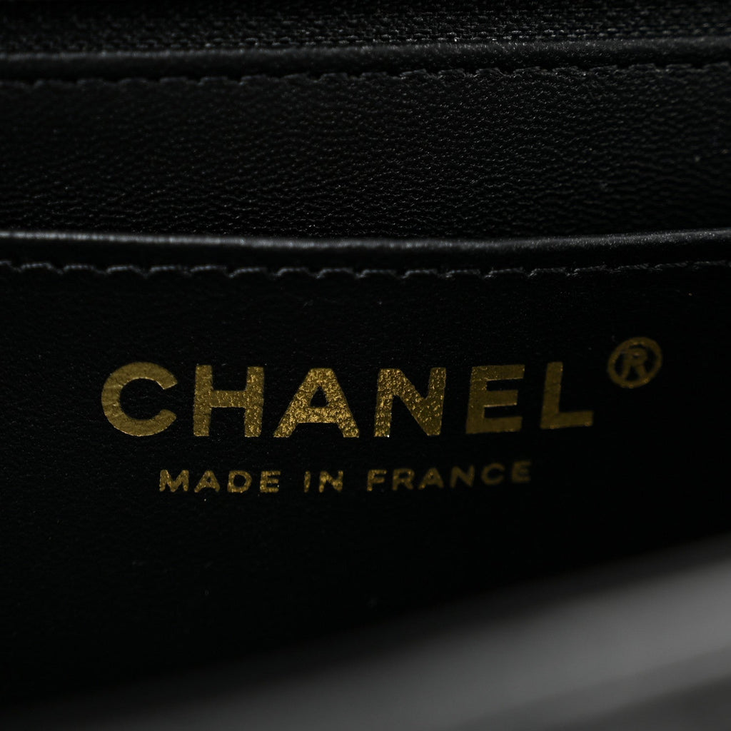 Lambskin Quilted Top Handle East West Flap Black