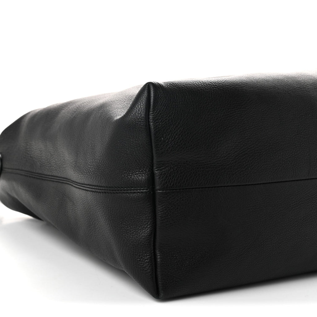 Pebbled Calfskin Large Icon Bit Hobo Black
