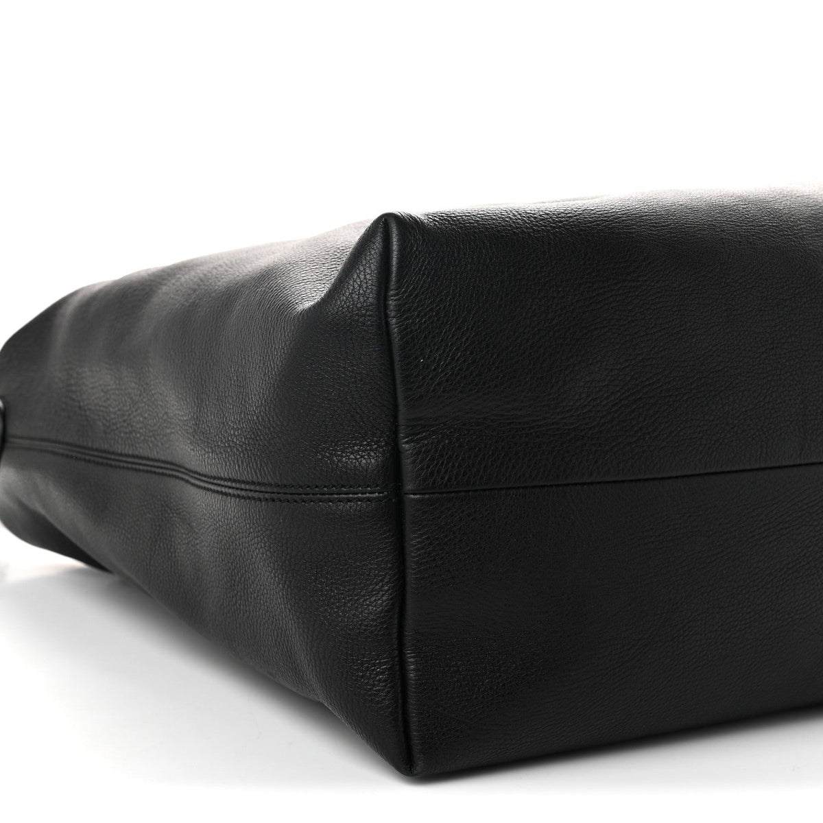 Pebbled Calfskin Large Icon Bit Hobo Black