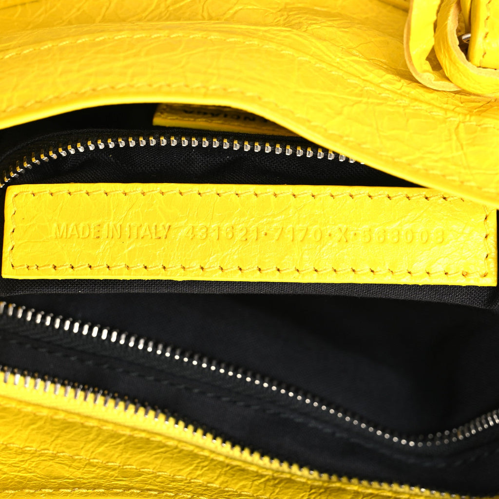 Agneau Classic Silver Hardware City S Jaune Soleil