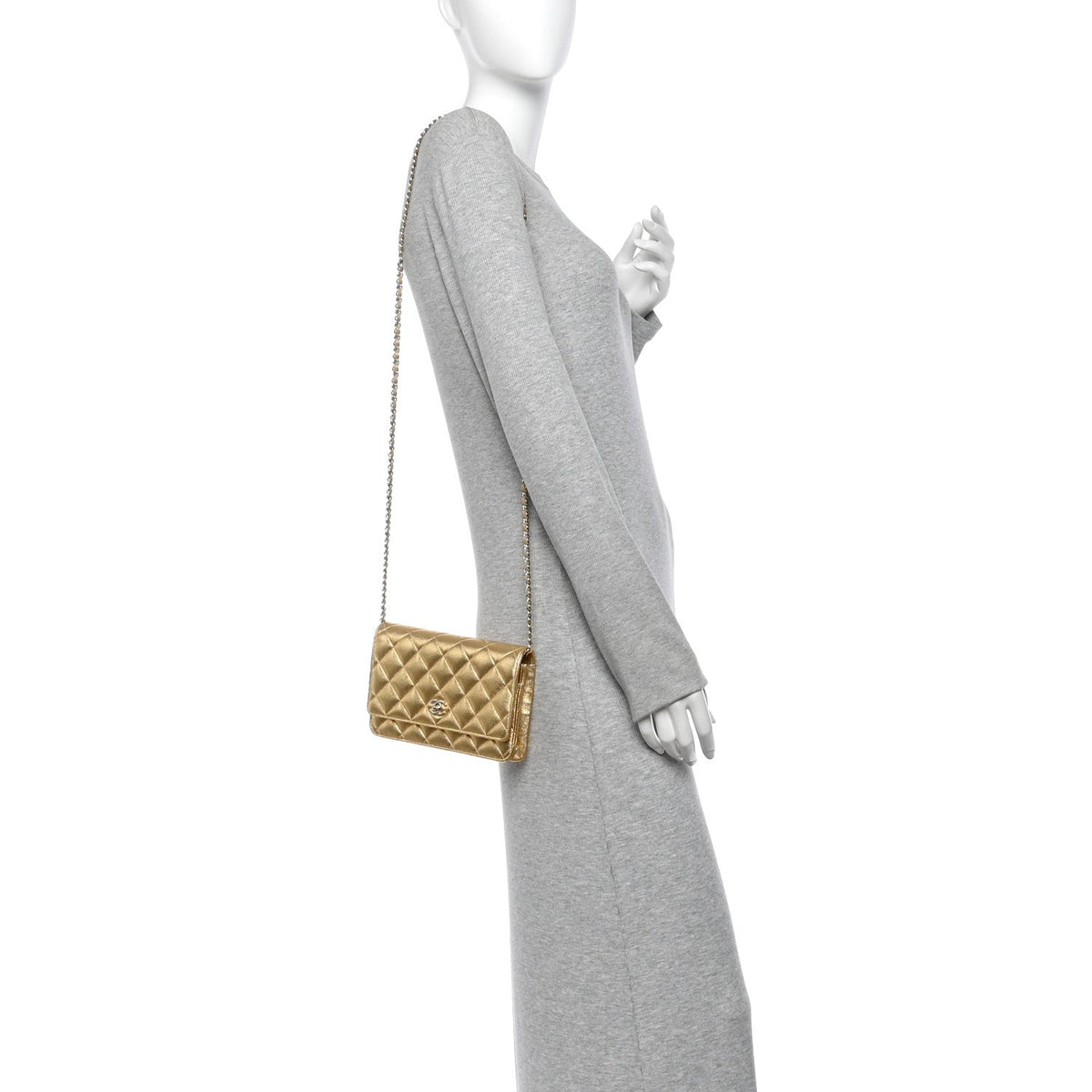 Metallic Caviar Quilted CC Turnlock Wallet On Chain WOC Gold
