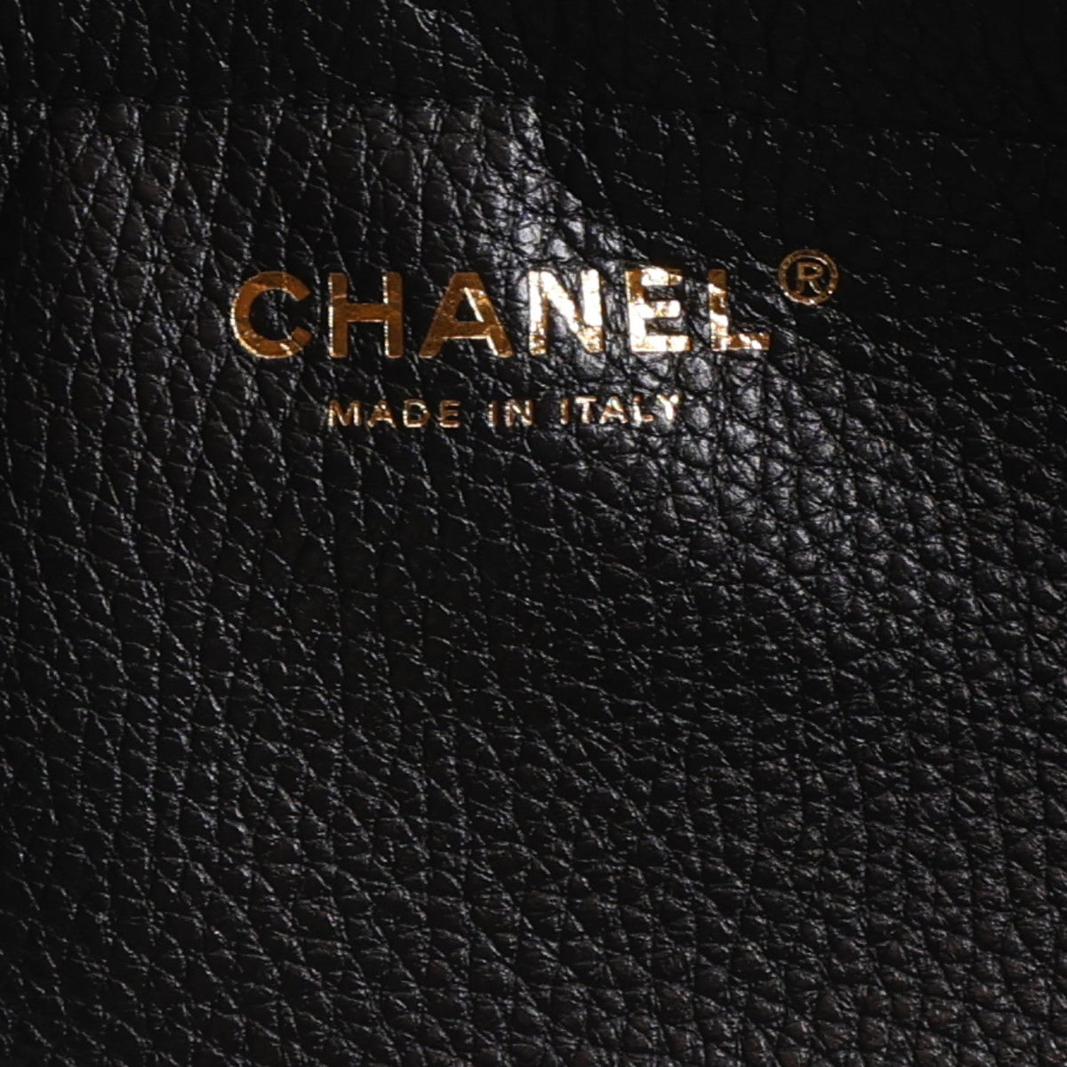 Grained Calfskin Stitched Urban Essentials Small Shopping Bag Black