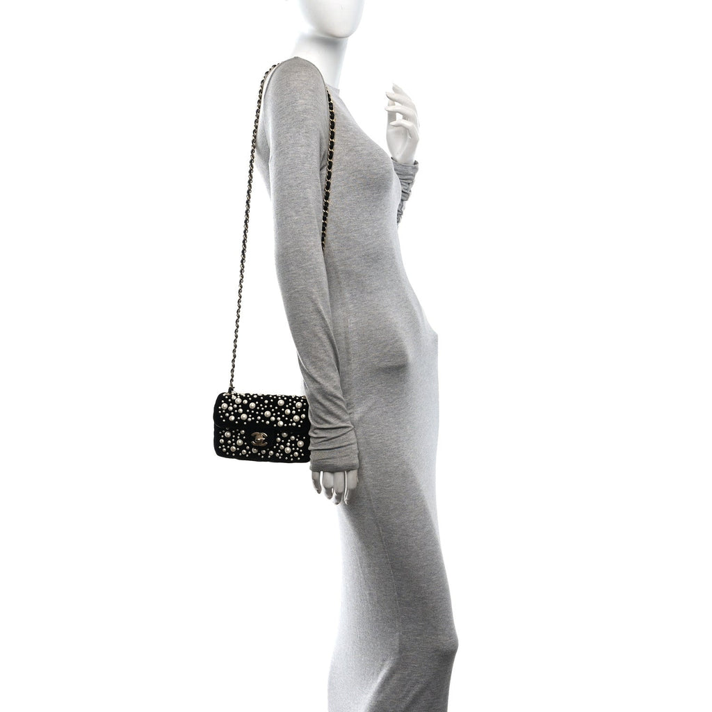 Velvet Pearl Mini Flap Bag Black