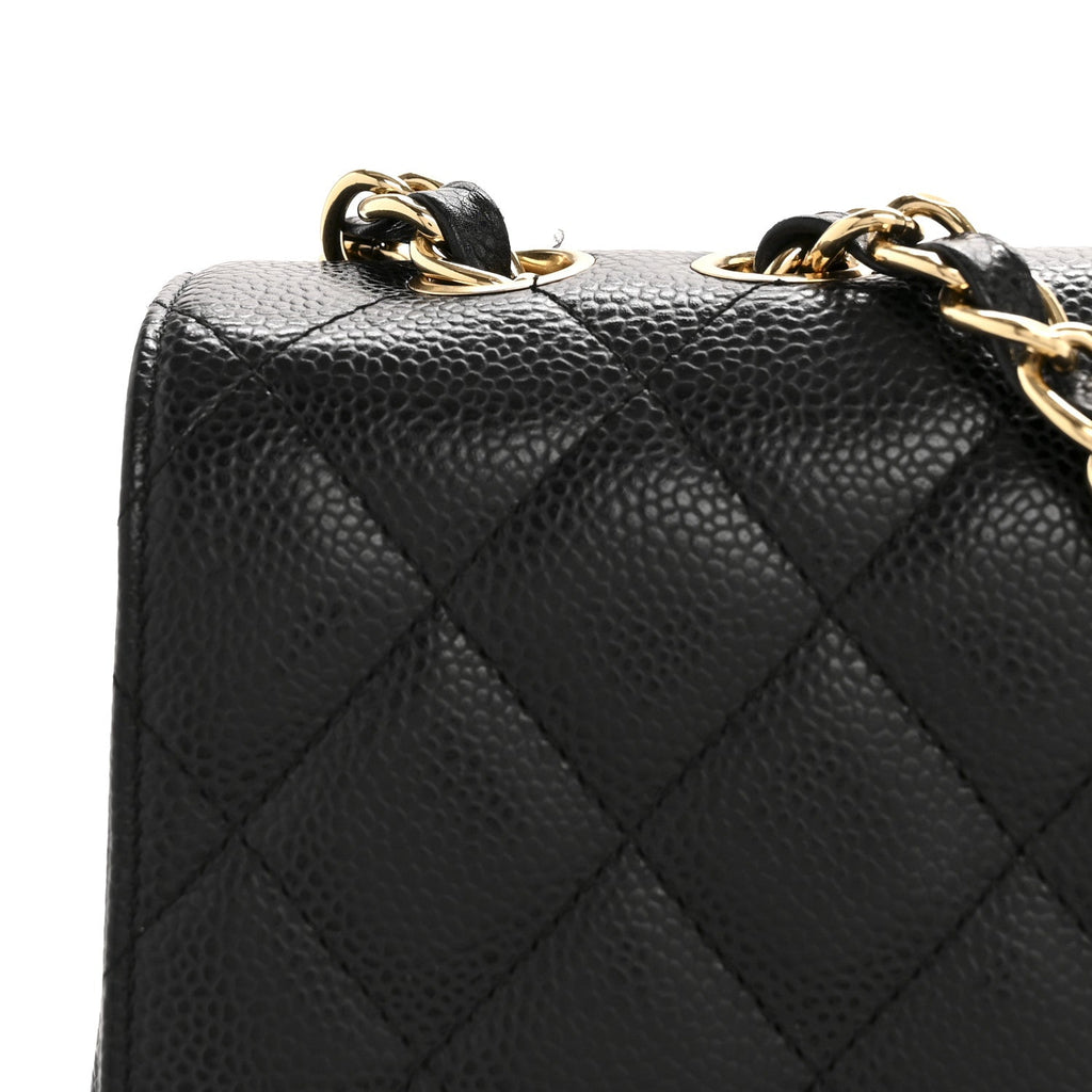 Caviar Quilted Jumbo Single Flap Black