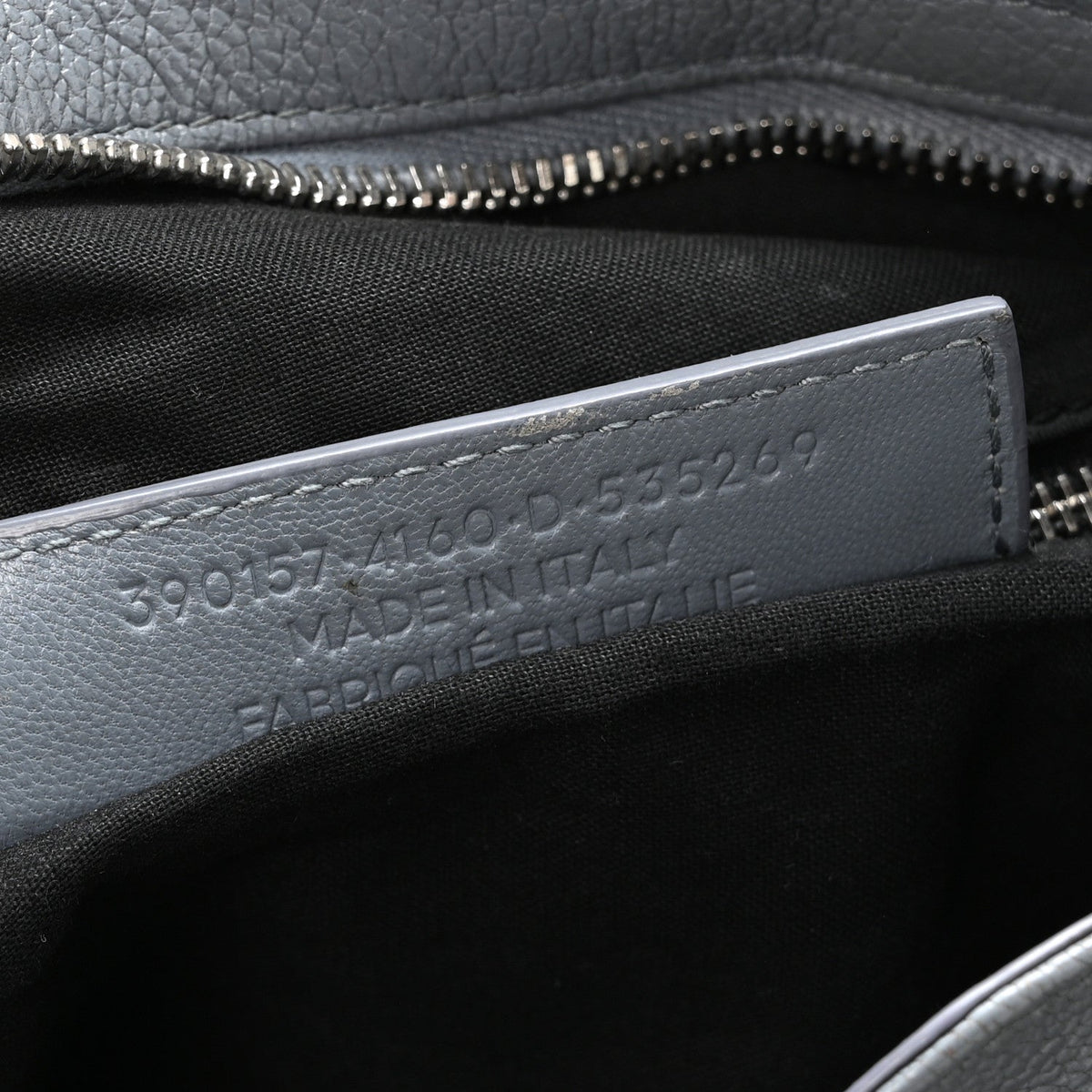 Chevre Silver Metallic Edge Hardware Velo Gris Acier