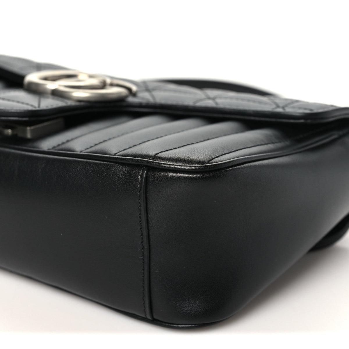 Calfskin Matelasse Aria Small GG Marmont Shoulder Bag Black