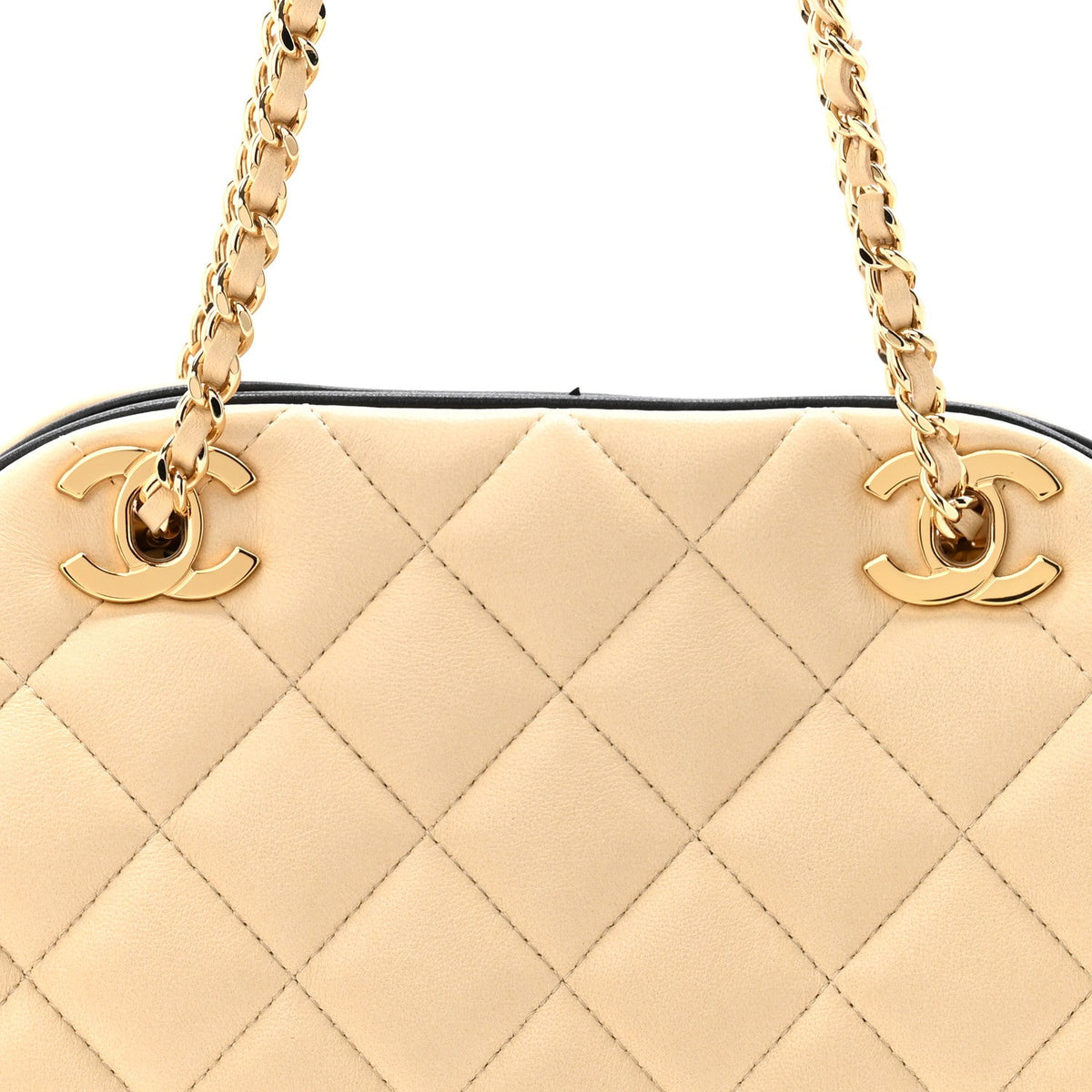 Lambskin Quilted Eyes On You Clutch With Chain Beige