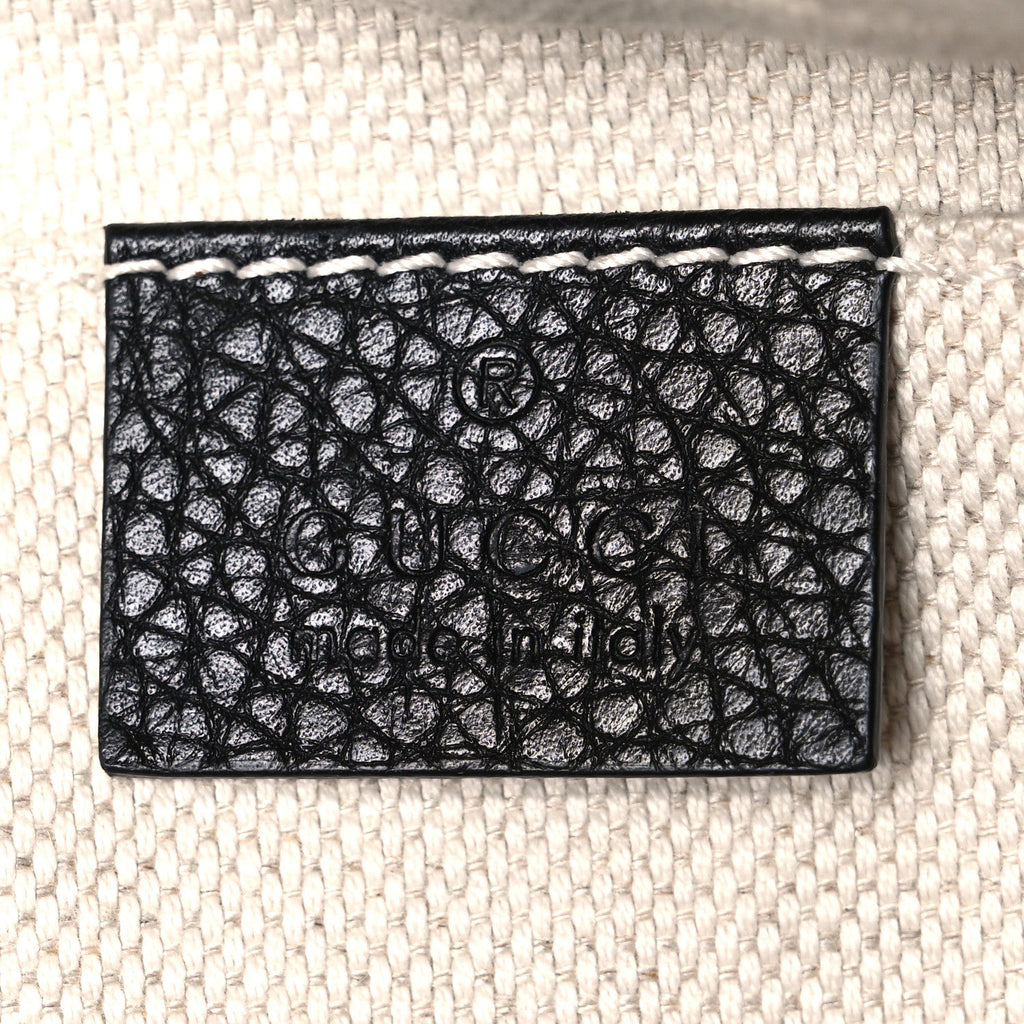 Pebbled Calfskin Small Soho Disco Bag Black