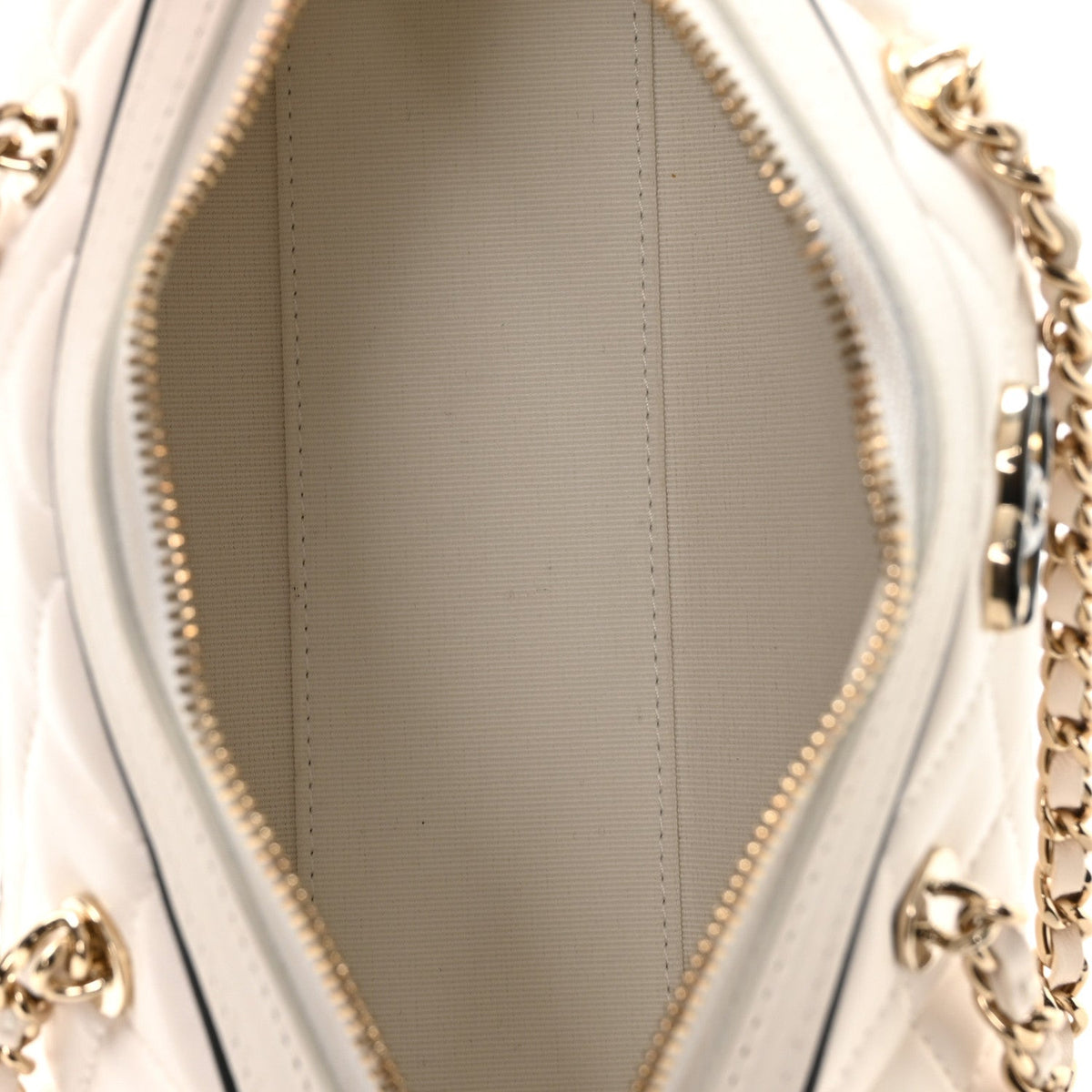 Lambskin Quilted Resin CC Mini Bowling Clutch With Chain White Black