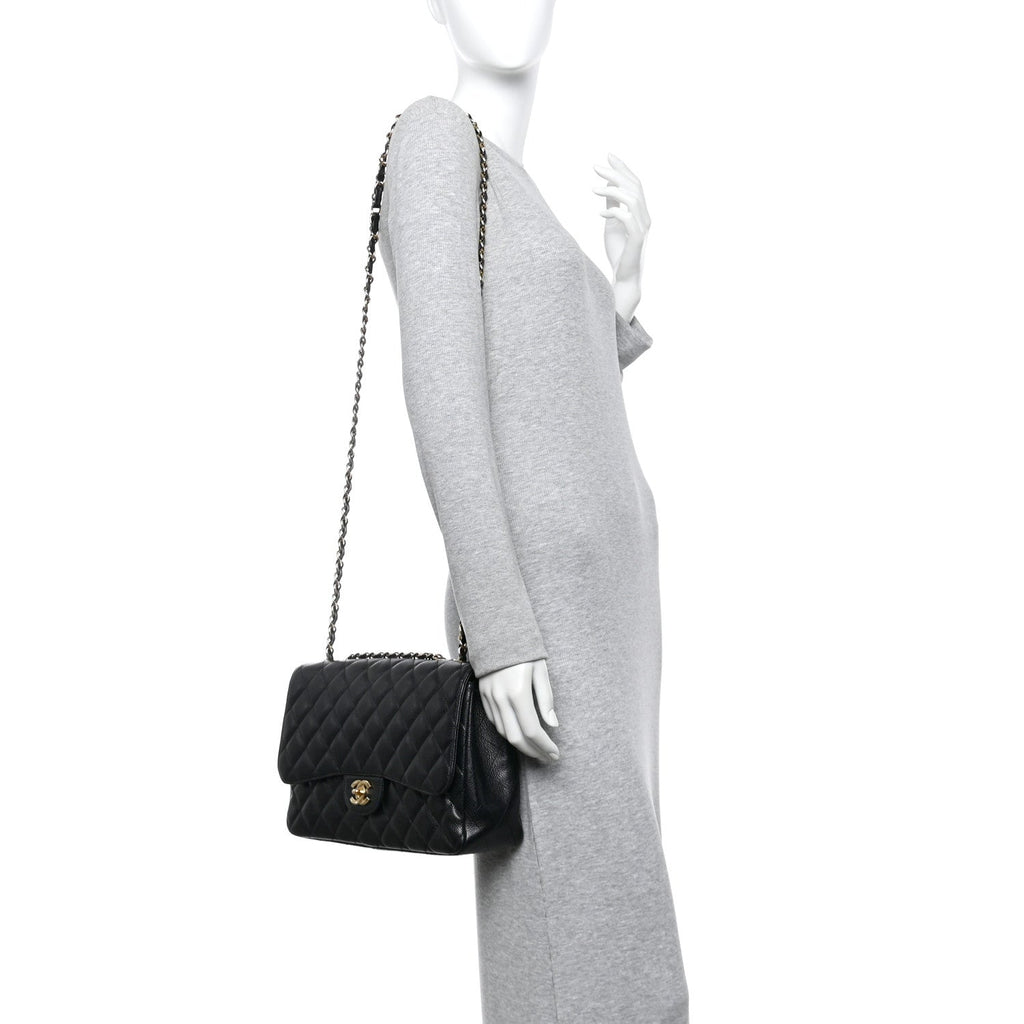 Caviar Quilted Jumbo Single Flap Black