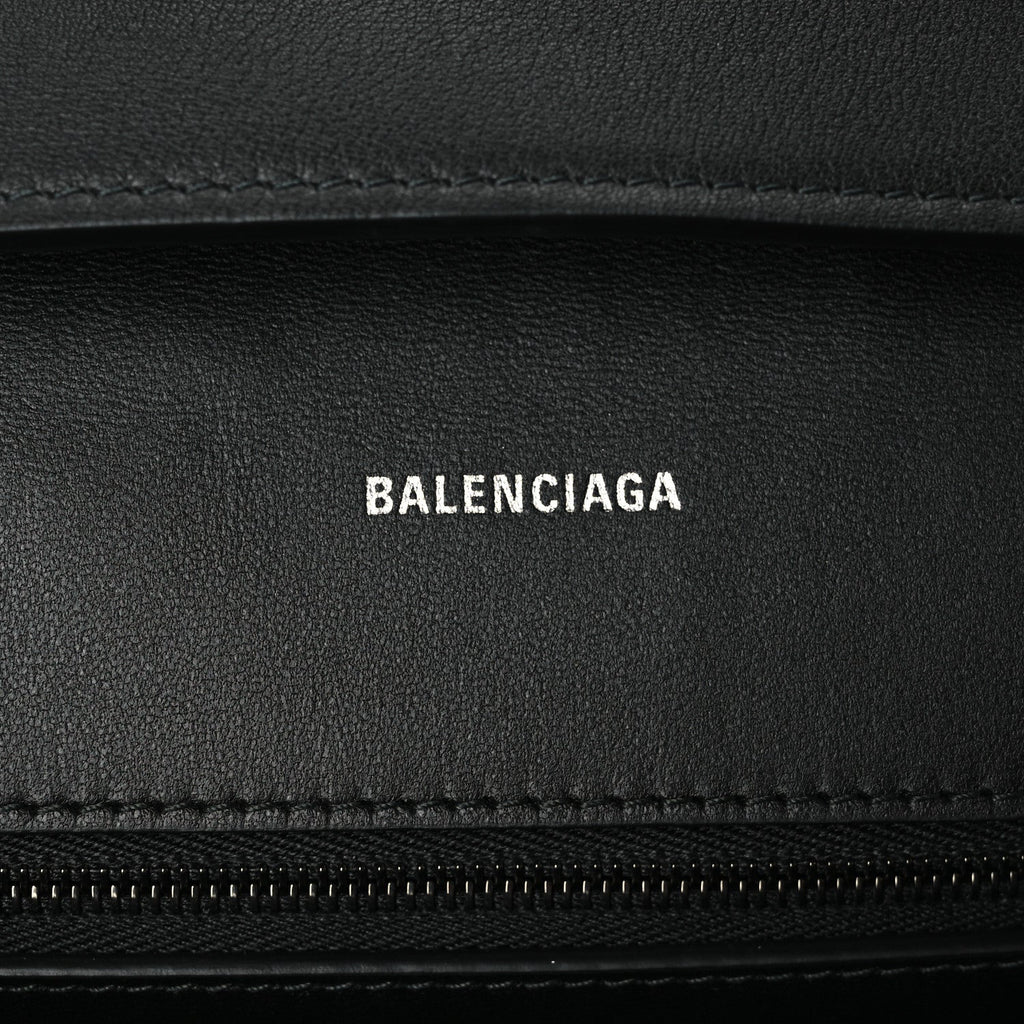 Grained Calfskin Monochrome M Downtown Shoulder Bag Black