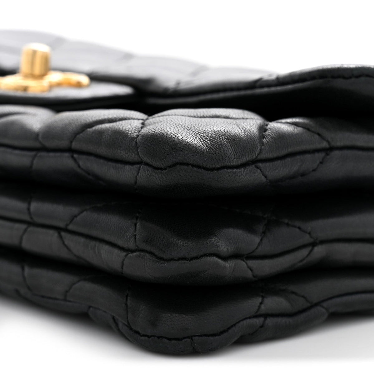 Lambskin Quilted Small Pillow Crush Flap Black