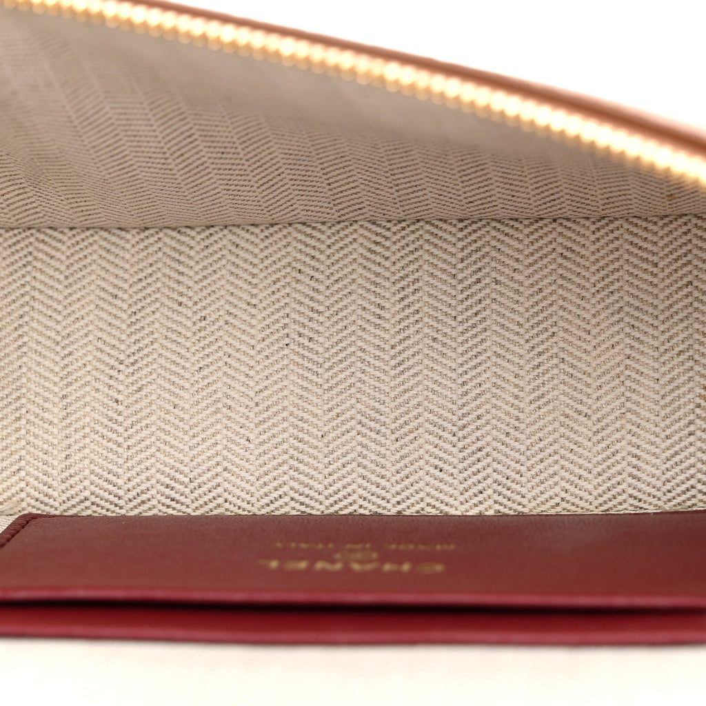 Grained Calfskin Small Supple Trapeze Vanity With Chain Camel