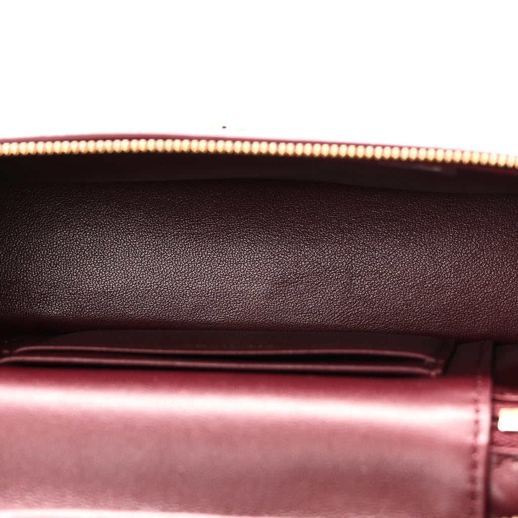 Calfskin Crocodile Embossed Crococo Exoticoco Vanity With Chain Dark Burgundy