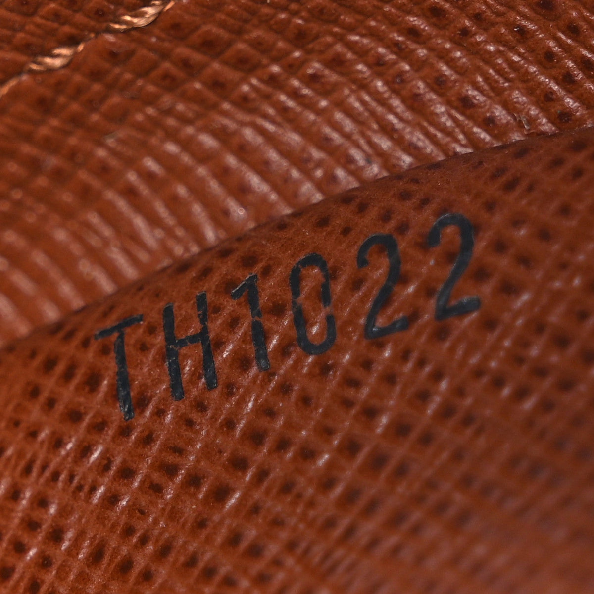 Monogram Amazone