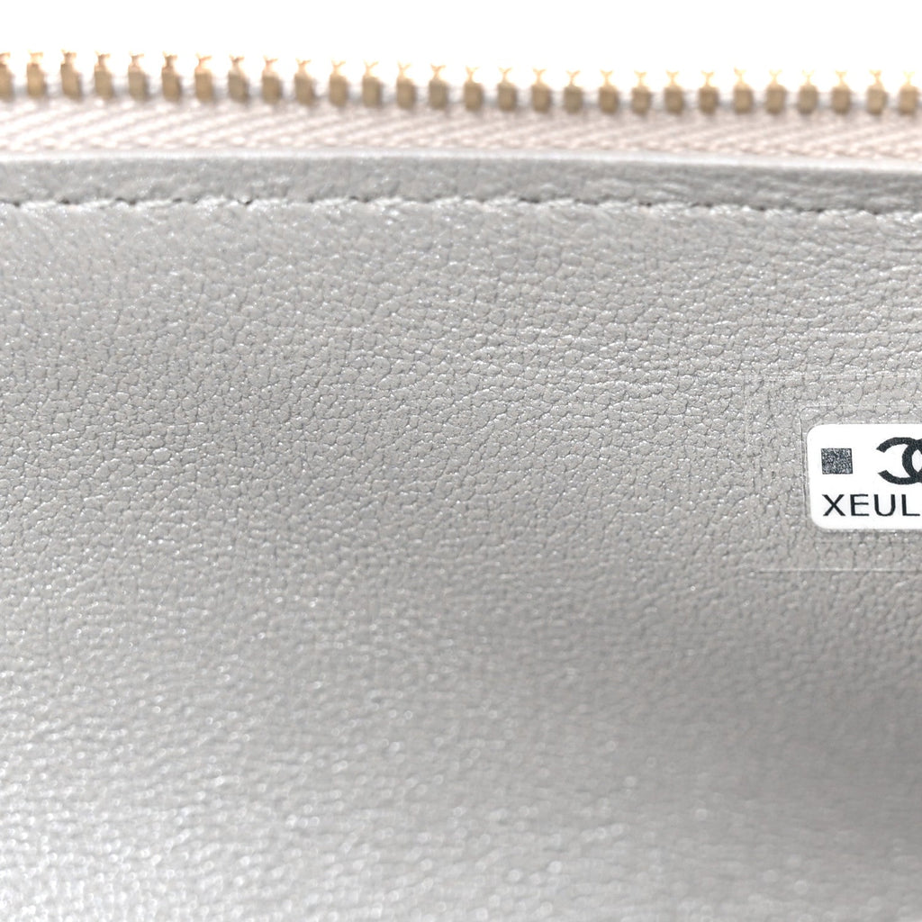 Lizard Embossed Calfskin Exoticoco Long Vanity With Chain Silvery