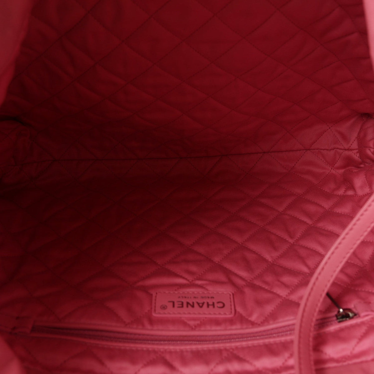 Shiny Calfskin Quilted Chanel 22 Drawstring Bag Pink