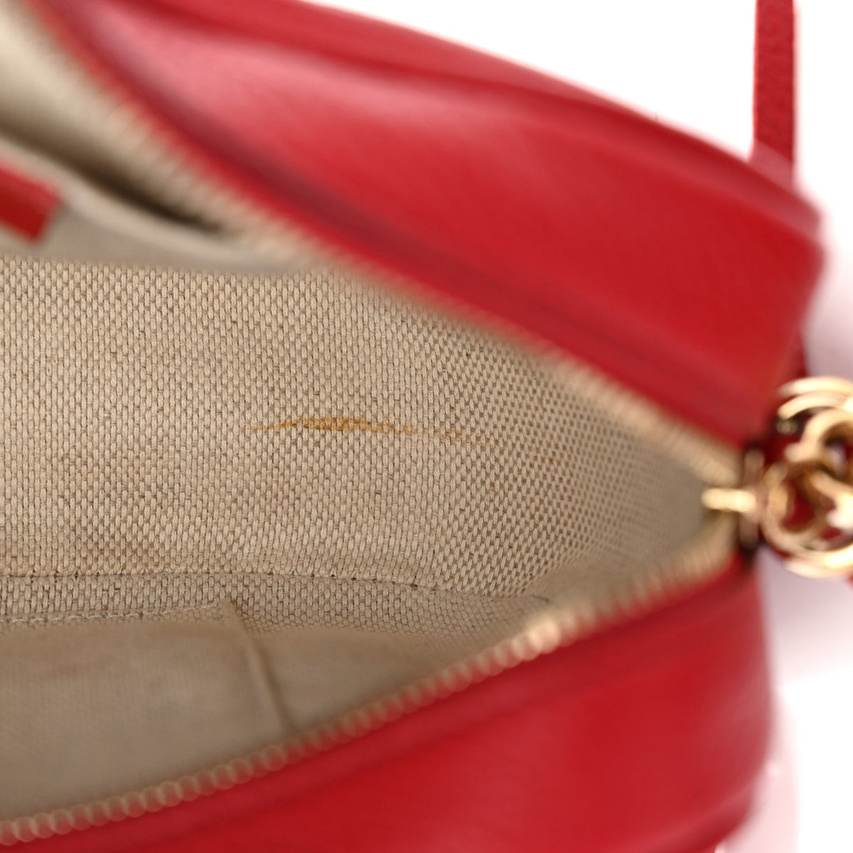 Pebbled Calfskin Small Soho Disco Bag Vibrant Red