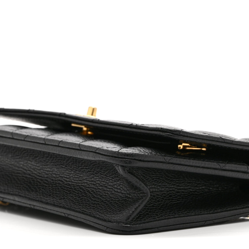 Caviar Quilted CC Turnlock Wallet On Chain WOC Black