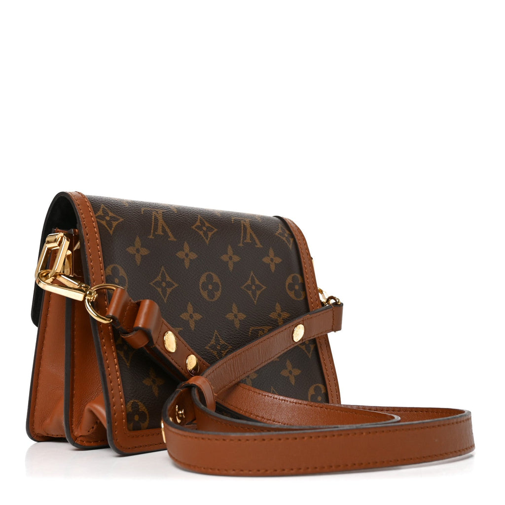 Reverse Monogram Dauphine Mini