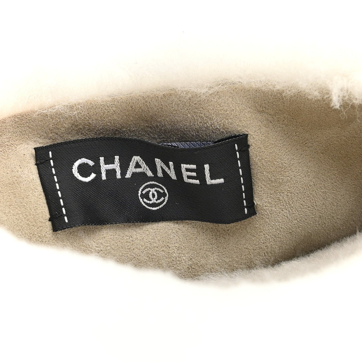 Muff Shearling Lambskin Bag Ecru Black