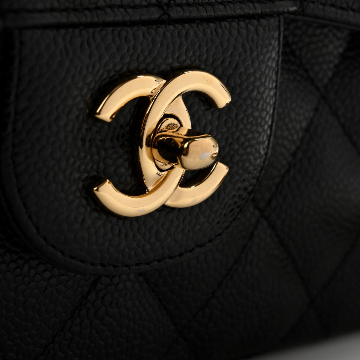 Caviar Quilted Jumbo Double Flap Black