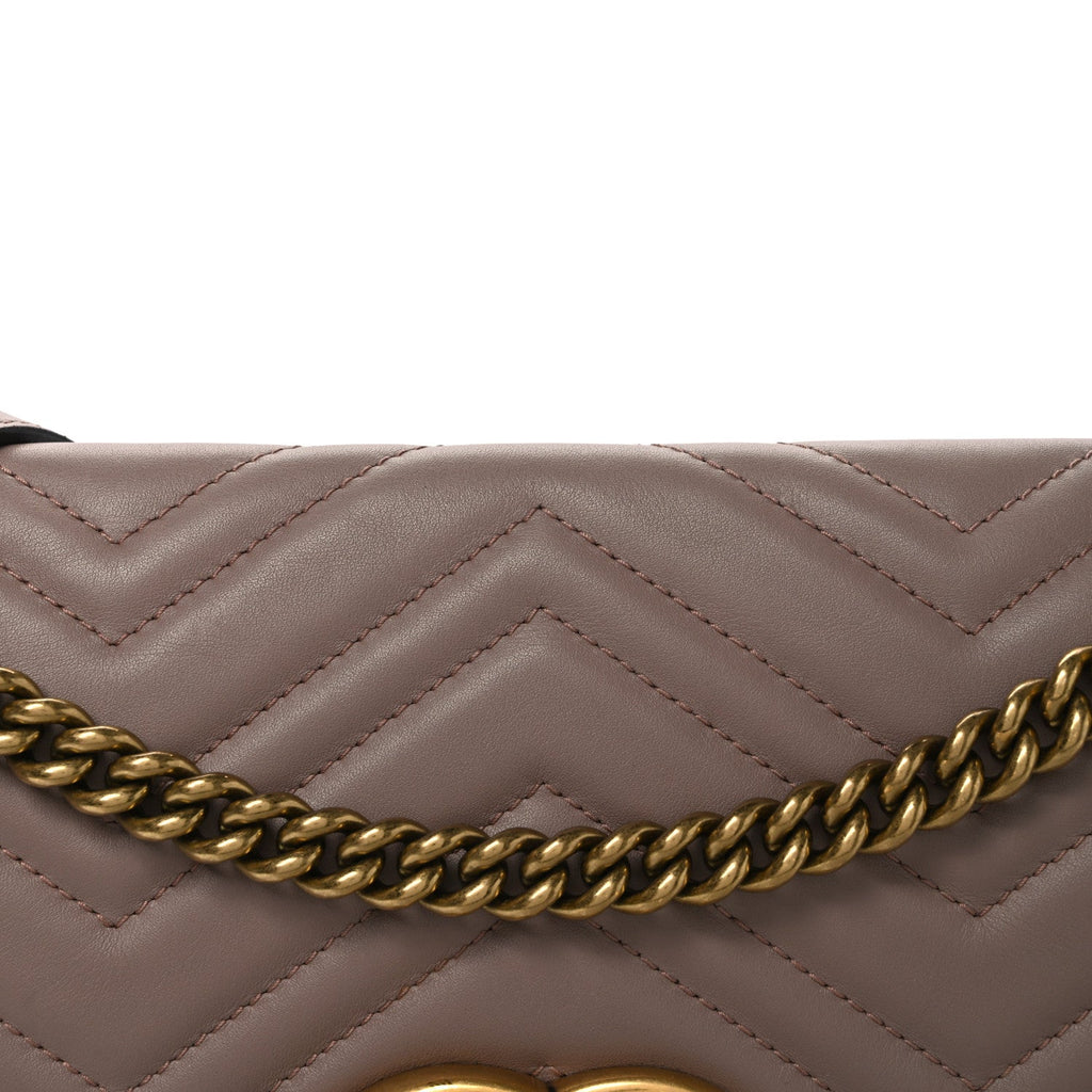 Calfskin Matelasse Medium GG Marmont Shoulder Bag Porcelain Rose