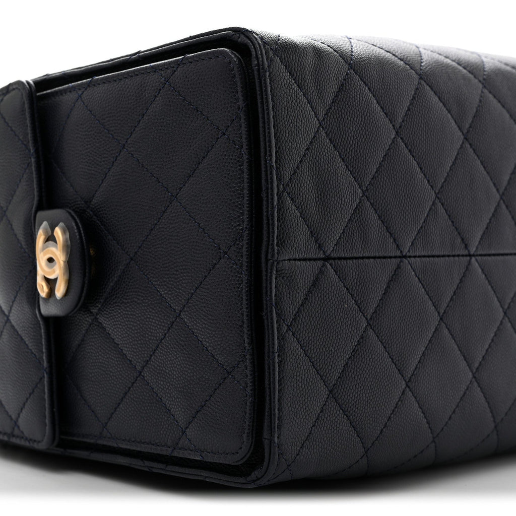 Caviar Quilted Medium Chanel 25 Handbag Dark Navy