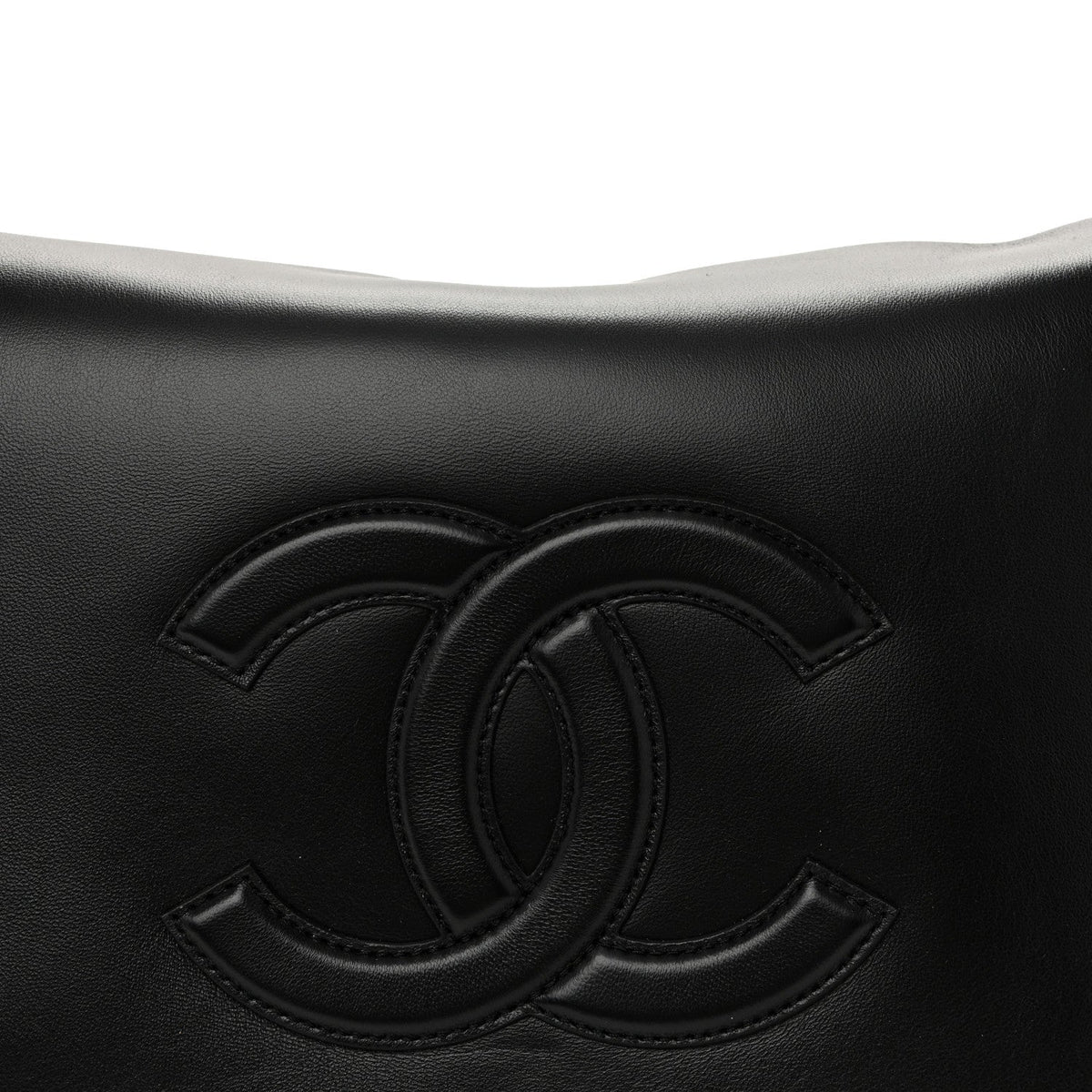 Lambskin CC Maxi Messenger Bag Black