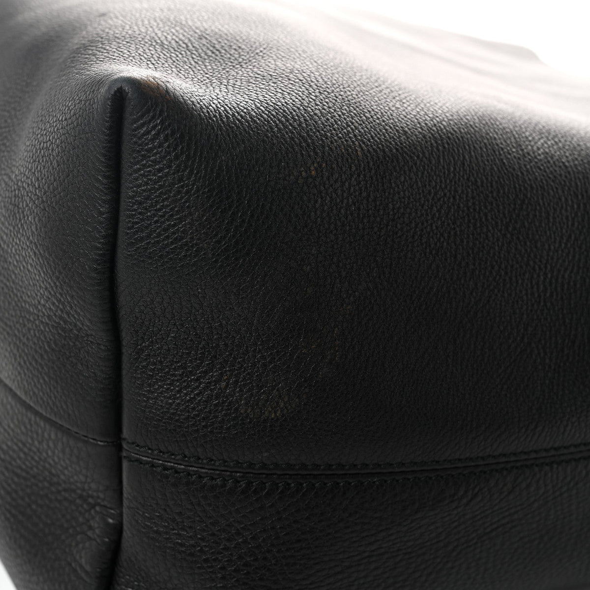 Pebbled Calfskin Large Icon Bit Hobo Black