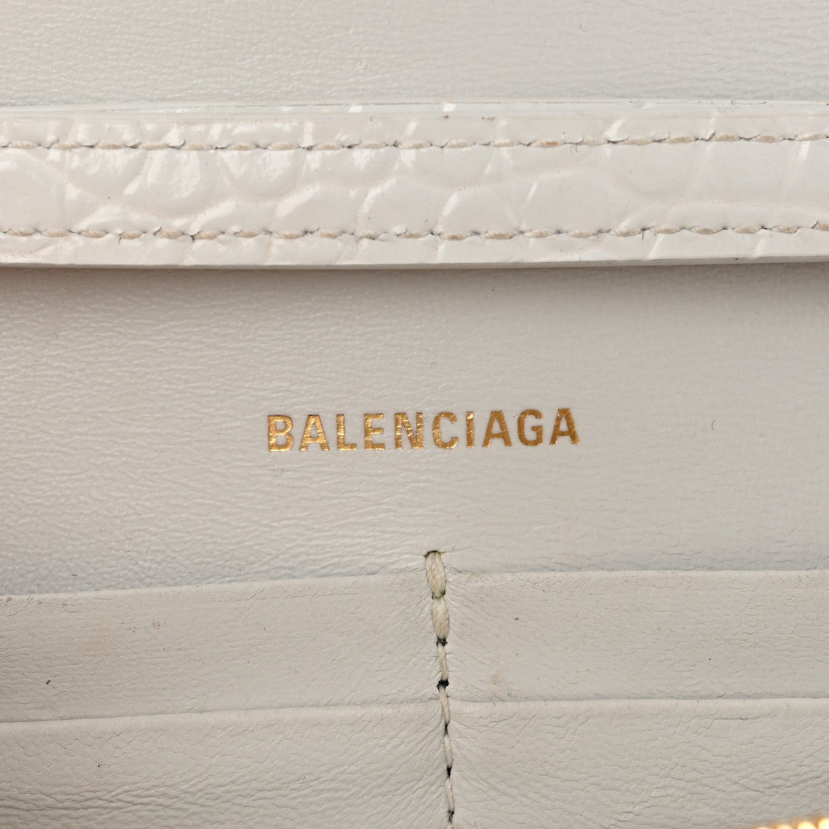 Shiny Calfskin Crocodile Embossed Hourglass Chain Bag White