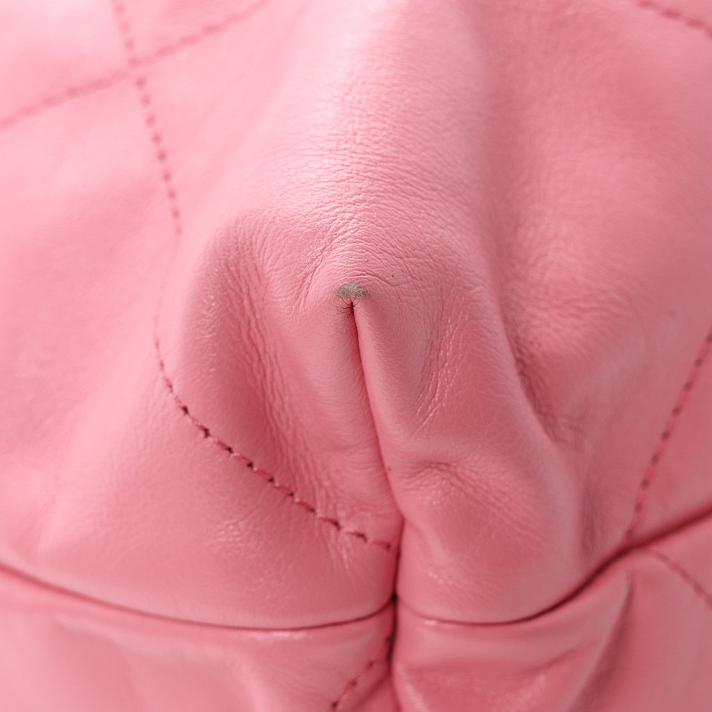 Shiny Calfskin Quilted Chanel 22 Drawstring Bag Pink