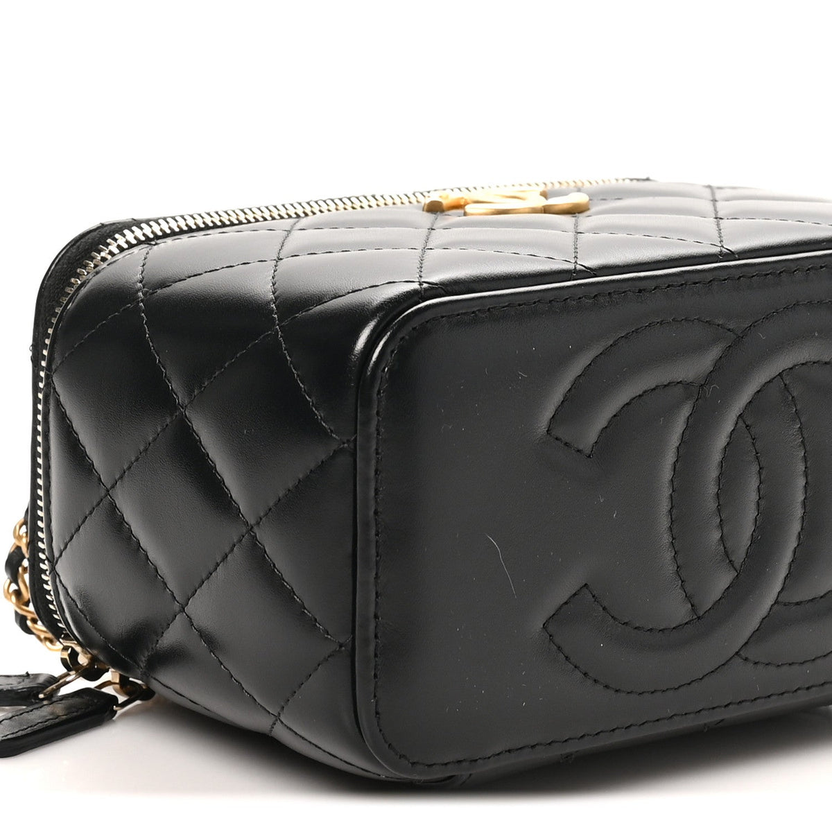 Calfskin Quilted Perfect Fit Vanity Case With Chain Black