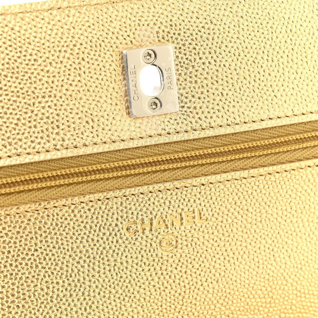 Metallic Caviar Quilted CC Turnlock Wallet On Chain WOC Gold
