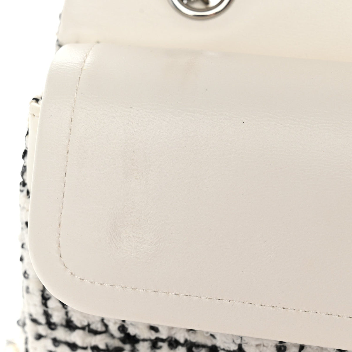 Tweed Sequin Quilted Medium Double Flap White Black