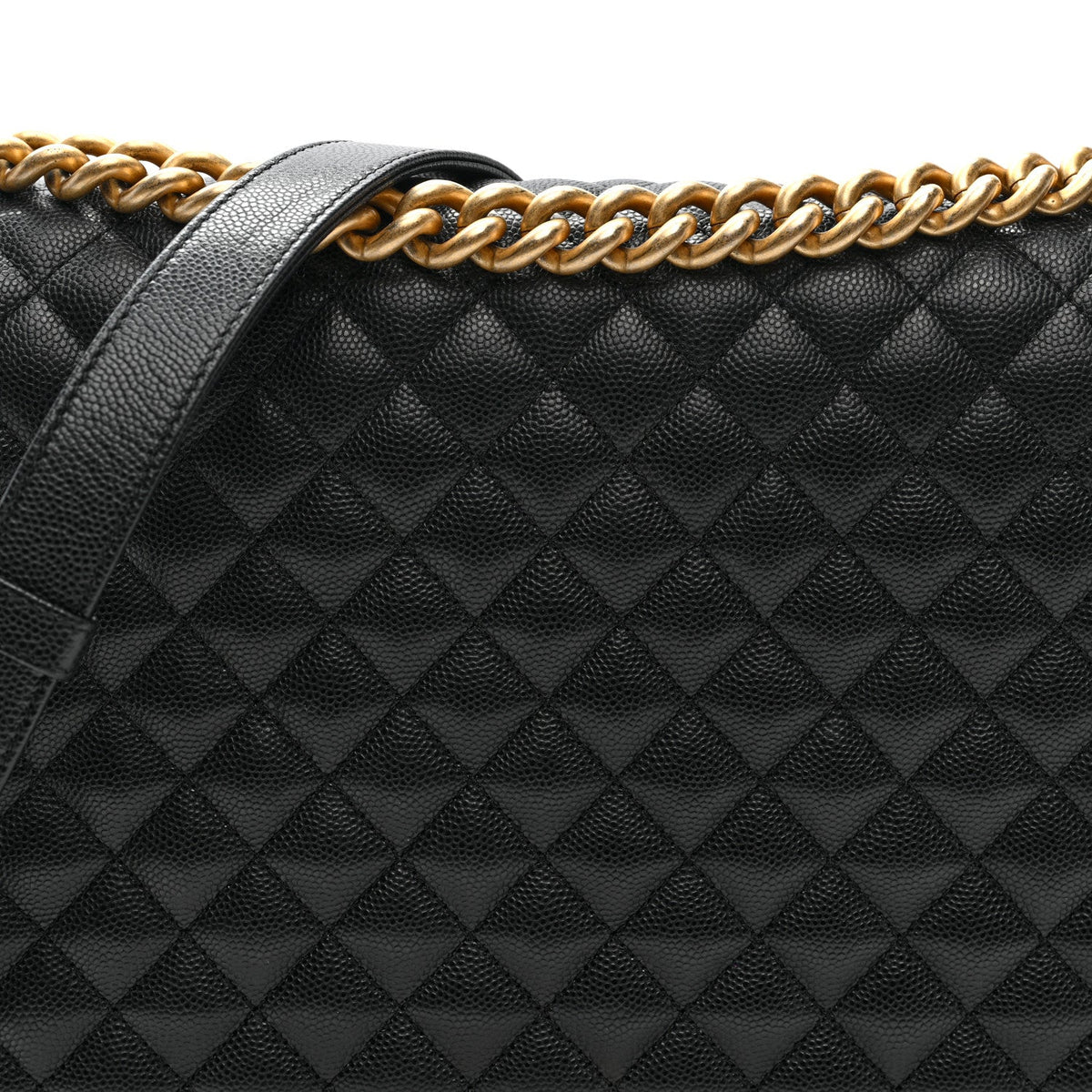 Caviar Quilted Large Boy Flap Black