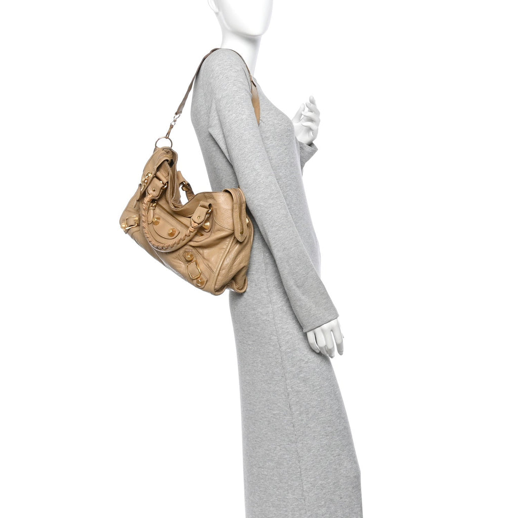 Agneau Giant 21 Gold Hardware City Beige Nougatine