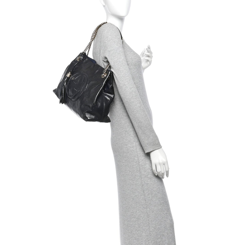 Vernice Naplack  Medium Soho Chain Shoulder Bag Uniform Blue