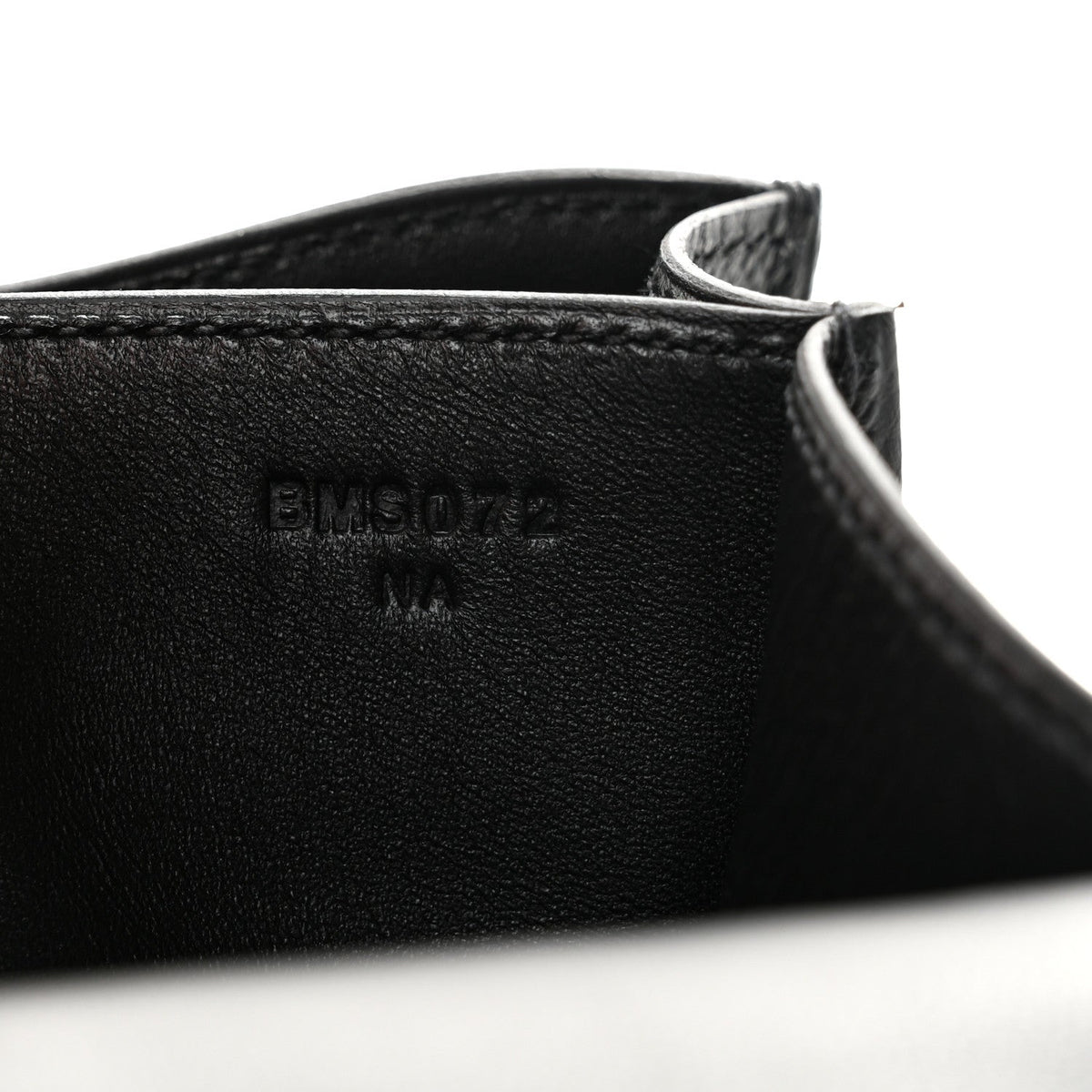 Epsom Constance 18 Black