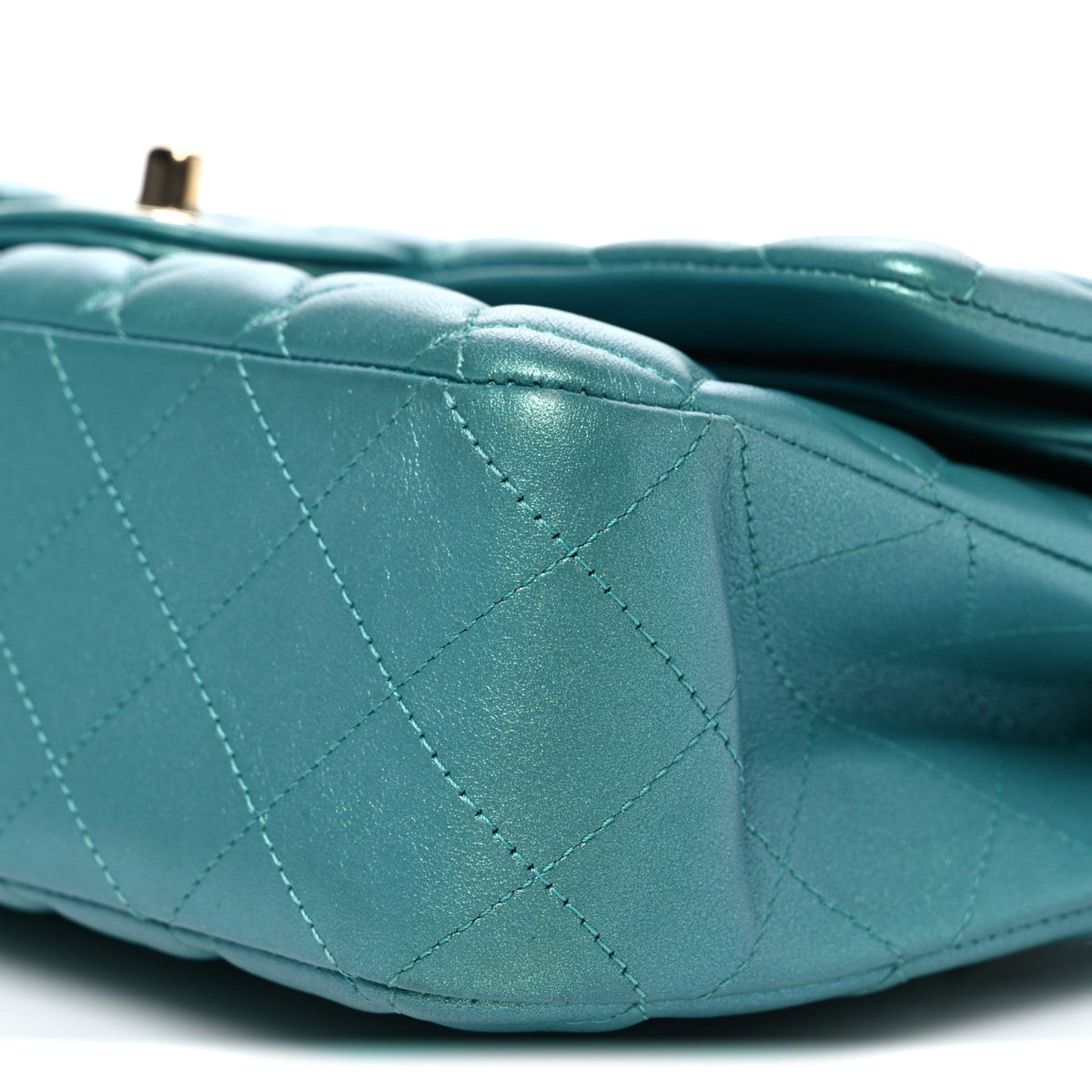 Iridescent Lambskin Quilted Medium Double Flap Green