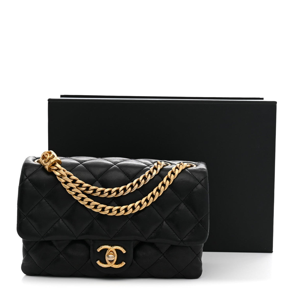 Lambskin Quilted Small Pillow Crush Flap Black