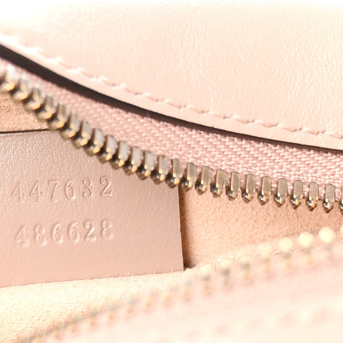 Calfskin Matelasse Small GG Marmont Chain Shoulder Bag Porcelain Rose