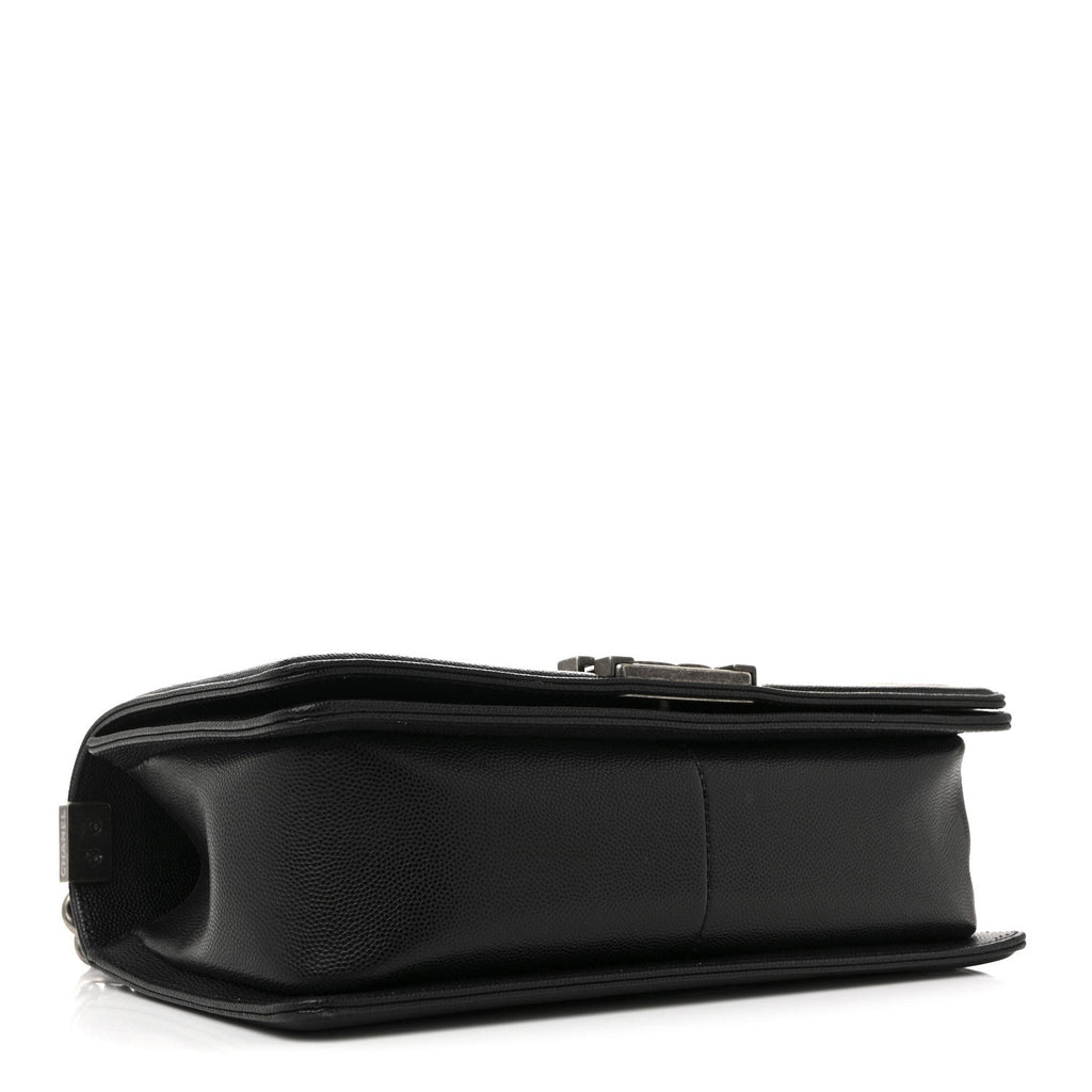 Caviar Quilted Medium Boy Flap Black