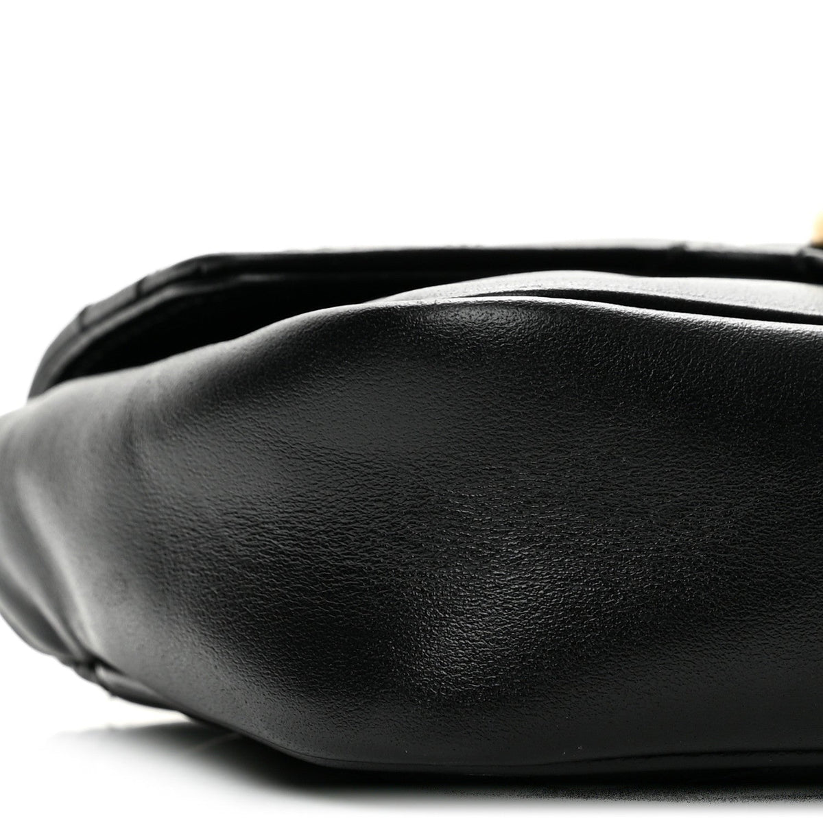 Calfskin Matelasse Super Mini GG Marmont Shoulder Bag Black