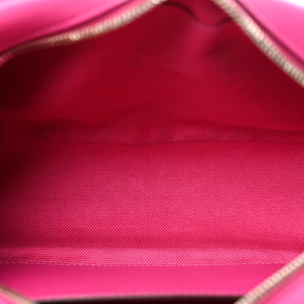Calfskin Matelasse Monochrome Small GG Marmont Chain Shoulder Bag Classic Fuxia