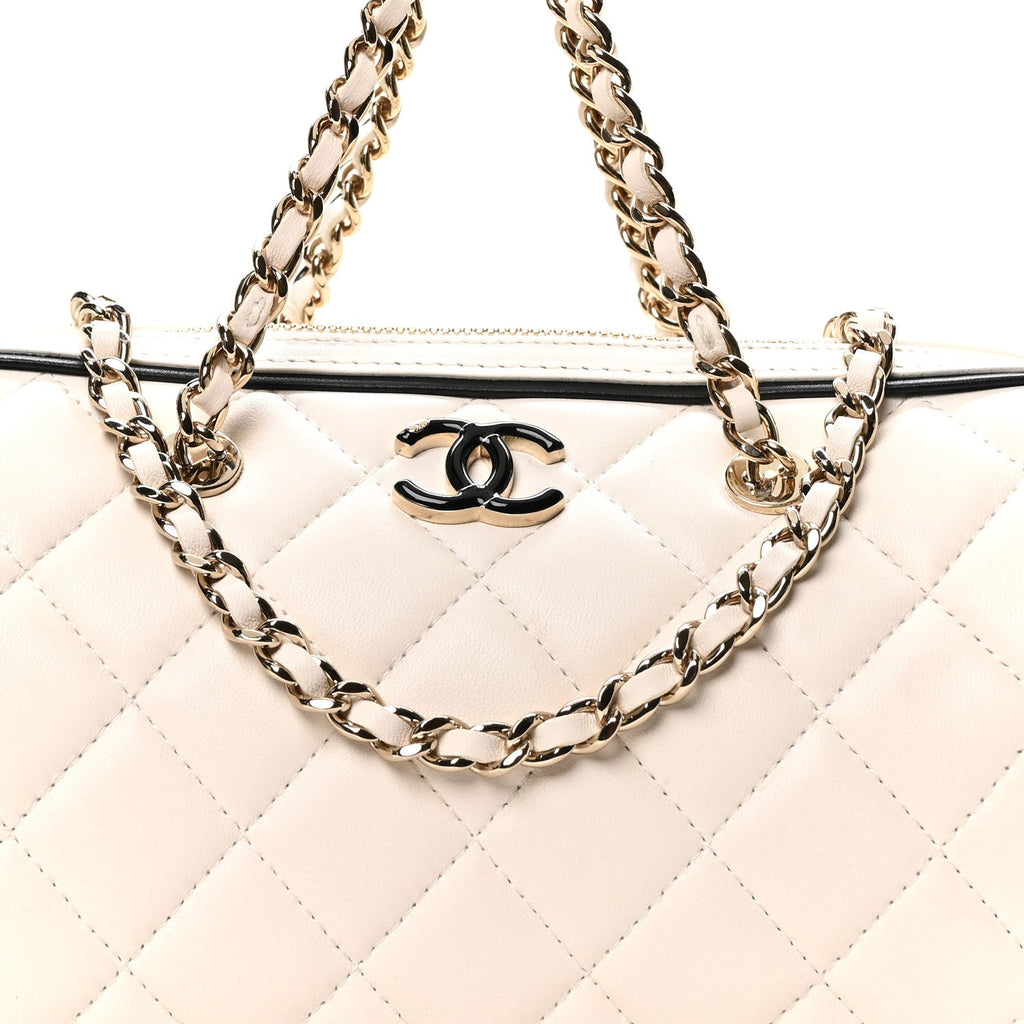 Lambskin Quilted Resin CC Mini Bowling Clutch With Chain White Black